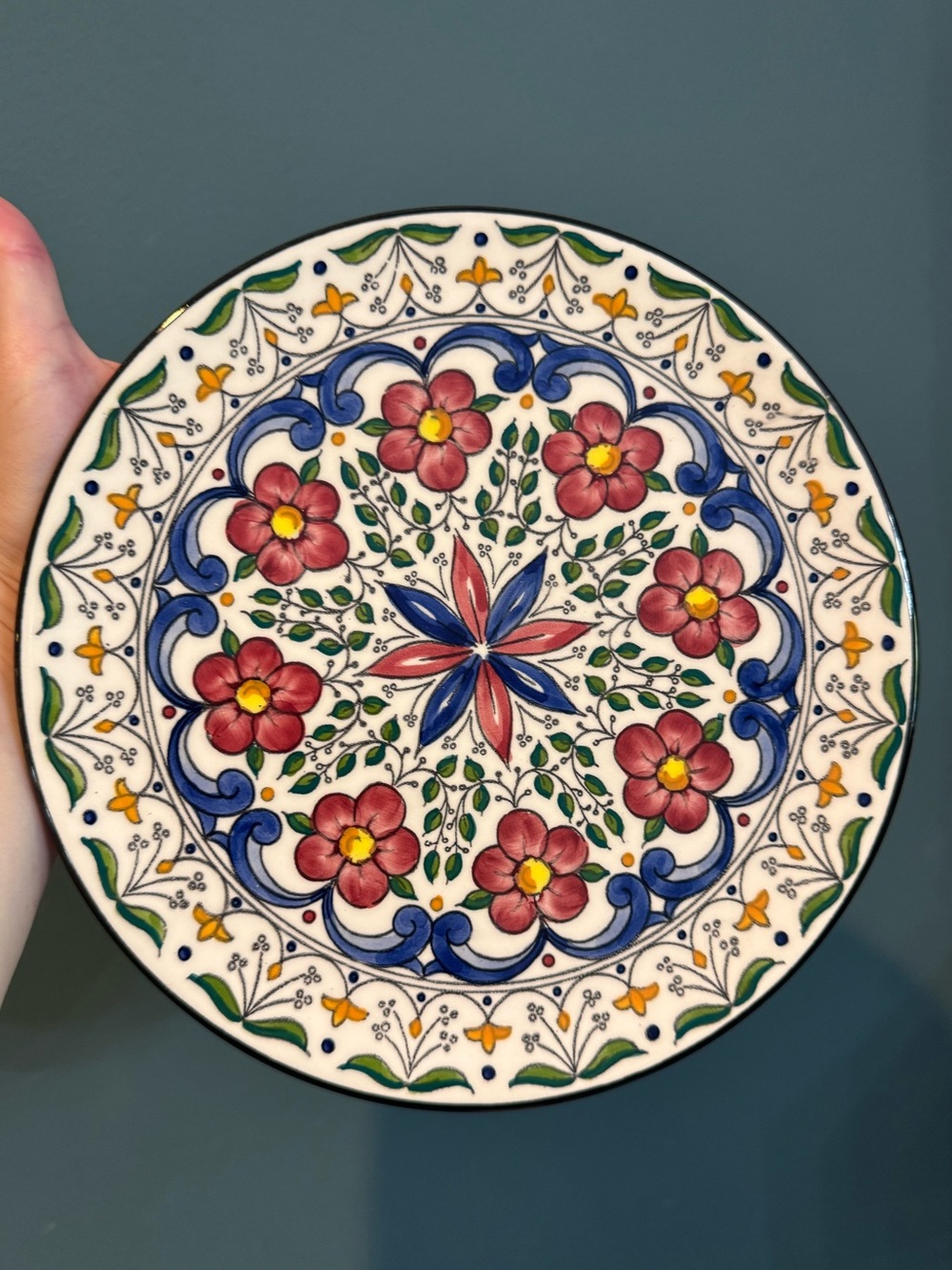 CERAMAR 9" HAND PAINTED IN SPAIN WALL HANGING VIBRANT FLORAL PATTERN PLATE